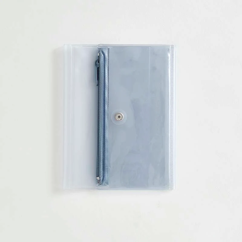 Daigo | Funda Estuche de Plástico Isshoni A6 Clear Blue
