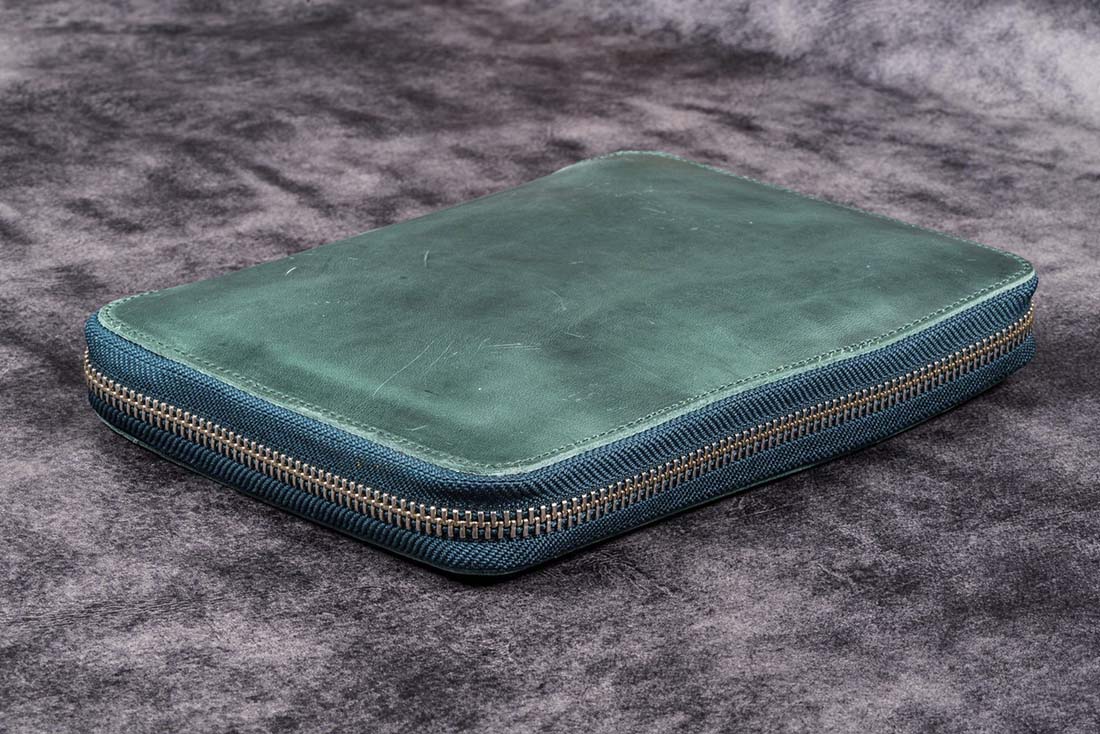 Galen Leather | Funda Leather Zippered Hobonichi Cousin A5 Planner Folio Crazy Horse Forest Green - Image 7