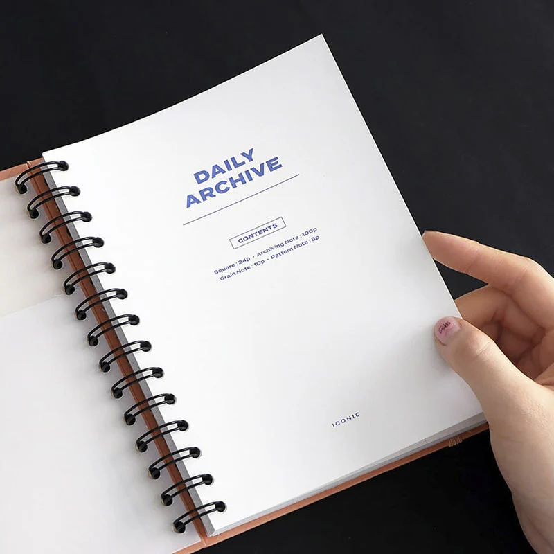 Iconic | Planificador Daily Archiving Book Sage Green - Image 2