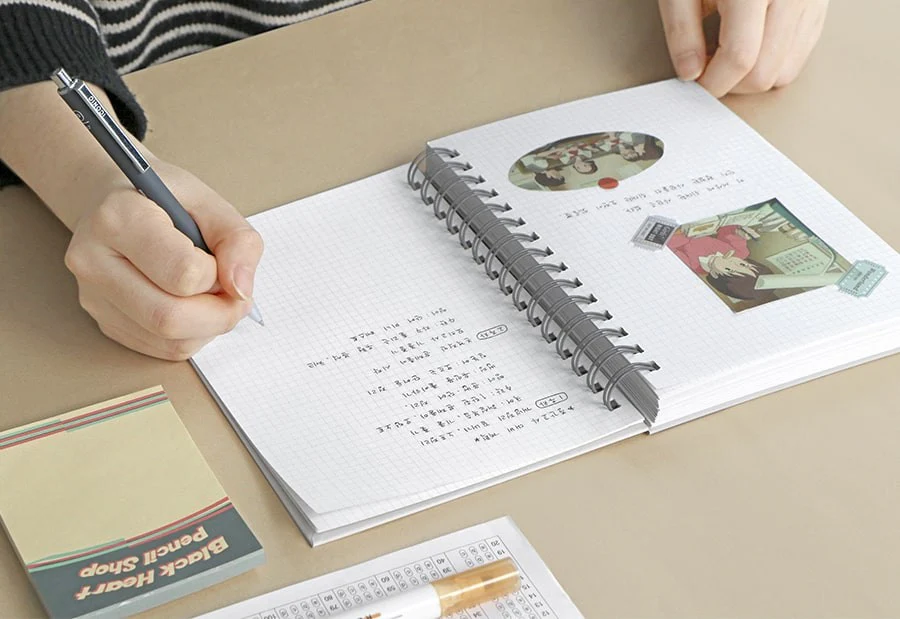 Iconic | Planificador de Estudio Hey Day Beige - Image 21