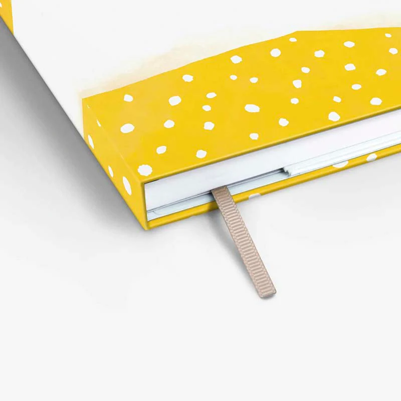 Mossery | Cuaderno Threadbound A5 Dog Chase (Puntos) - Image 4