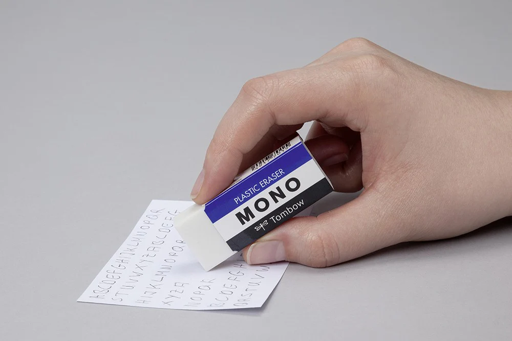 Tombow | Goma de Borrar Mono Plastic M - Image 2
