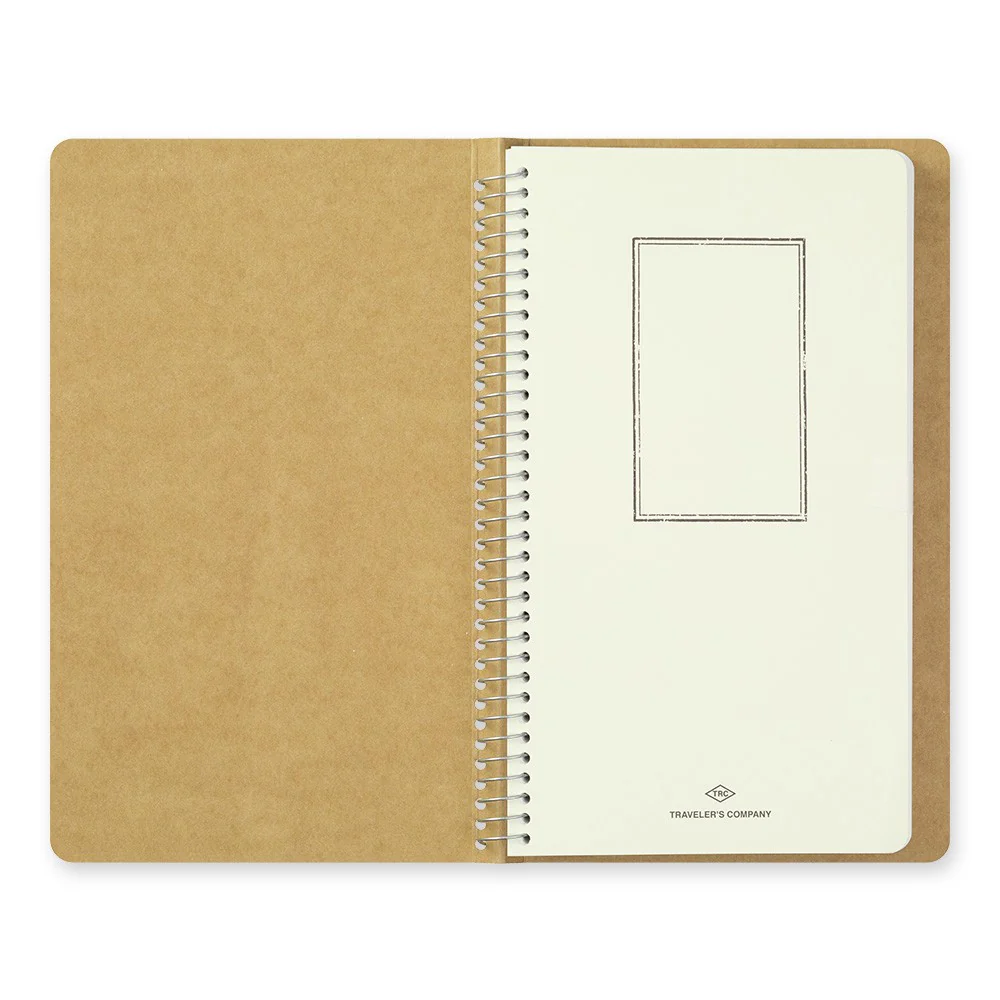 Traveler's Company | Cuaderno con Espiral A5 Slim Papel Blanco - Image 4