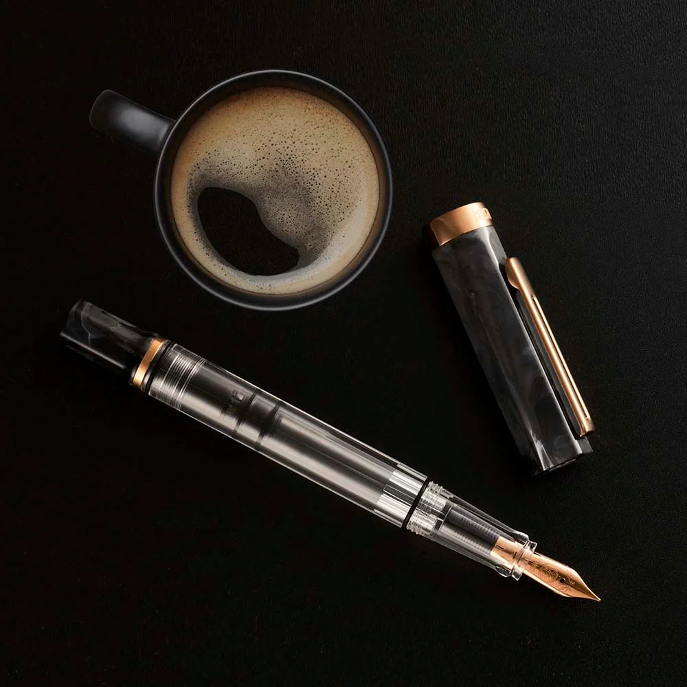 TWSBI | Pluma Estilográfica ECO Black Marble With Bronze EF - Image 4